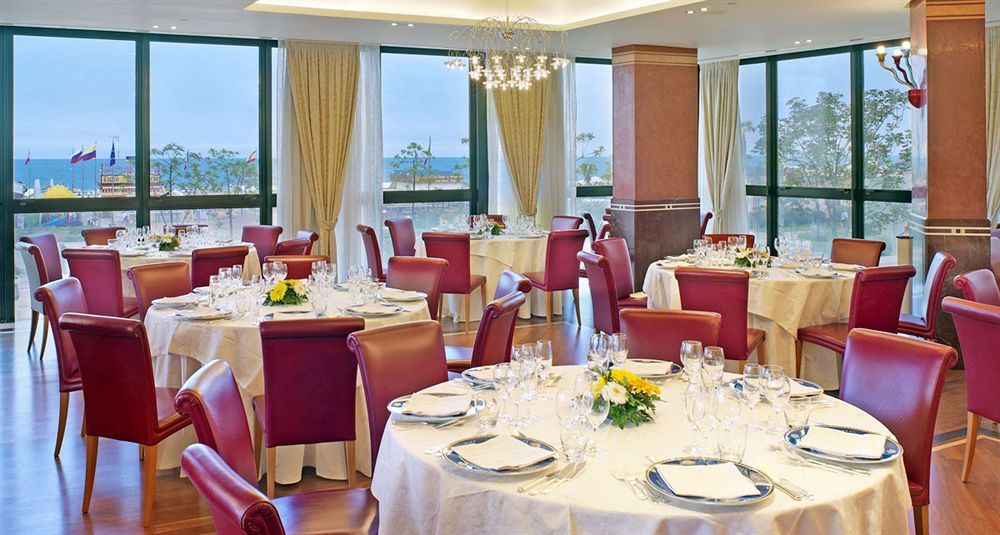 Hotel Nautico Riccione Exterior photo